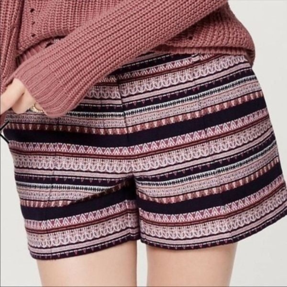 Ann Taylor LOFT Sz 14 Riviera Short Striped Shorts
